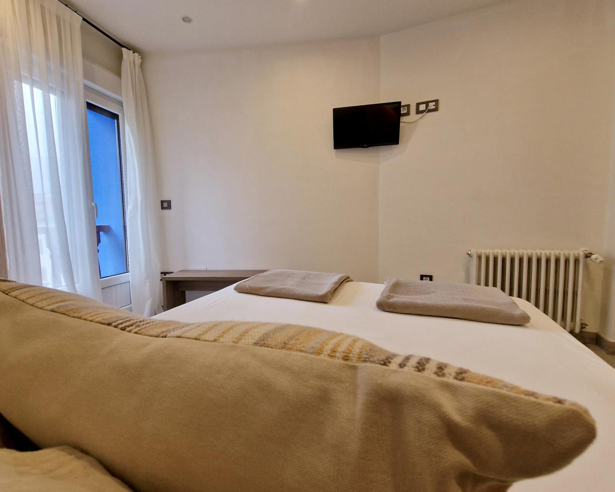 Hostal Remona إسبيناما المظهر الخارجي الصورة
