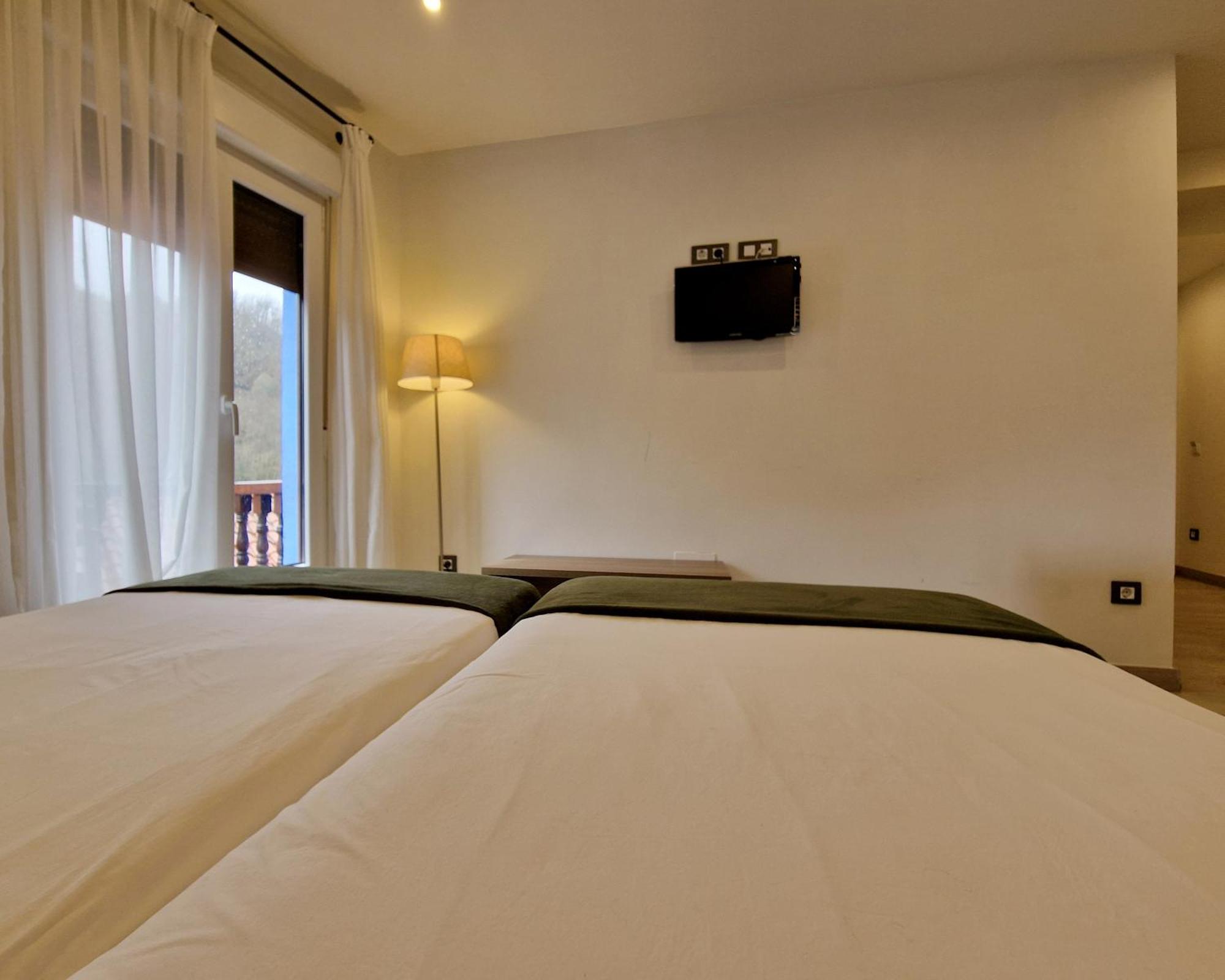 Hostal Remona إسبيناما المظهر الخارجي الصورة
