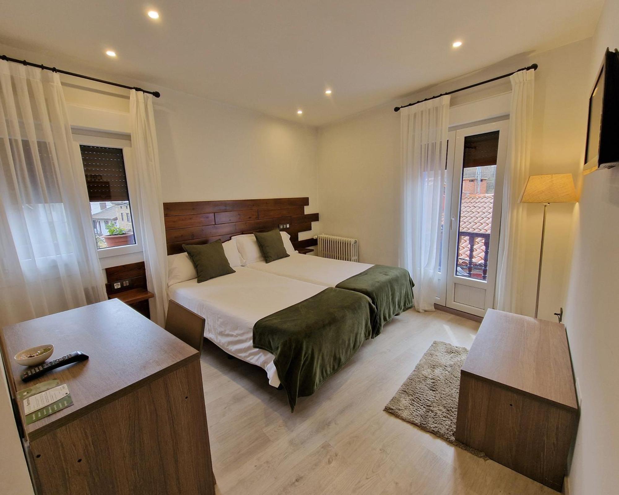 Hostal Remona إسبيناما المظهر الخارجي الصورة